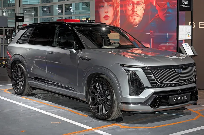 2025 Cadillac Vistiq