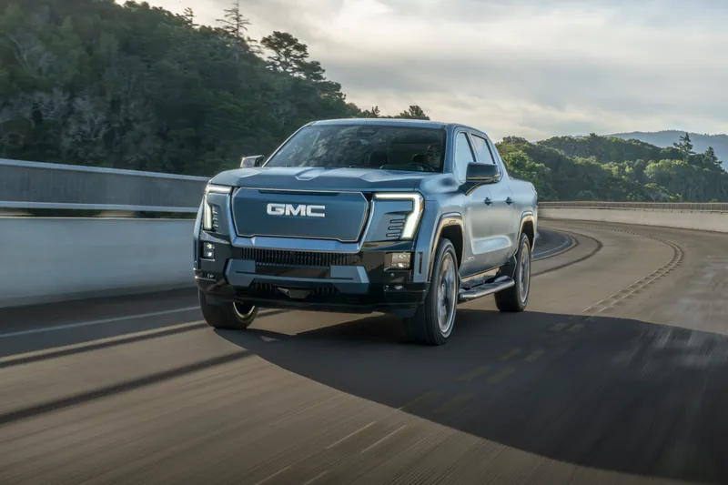 2025 GMC Sierra EV